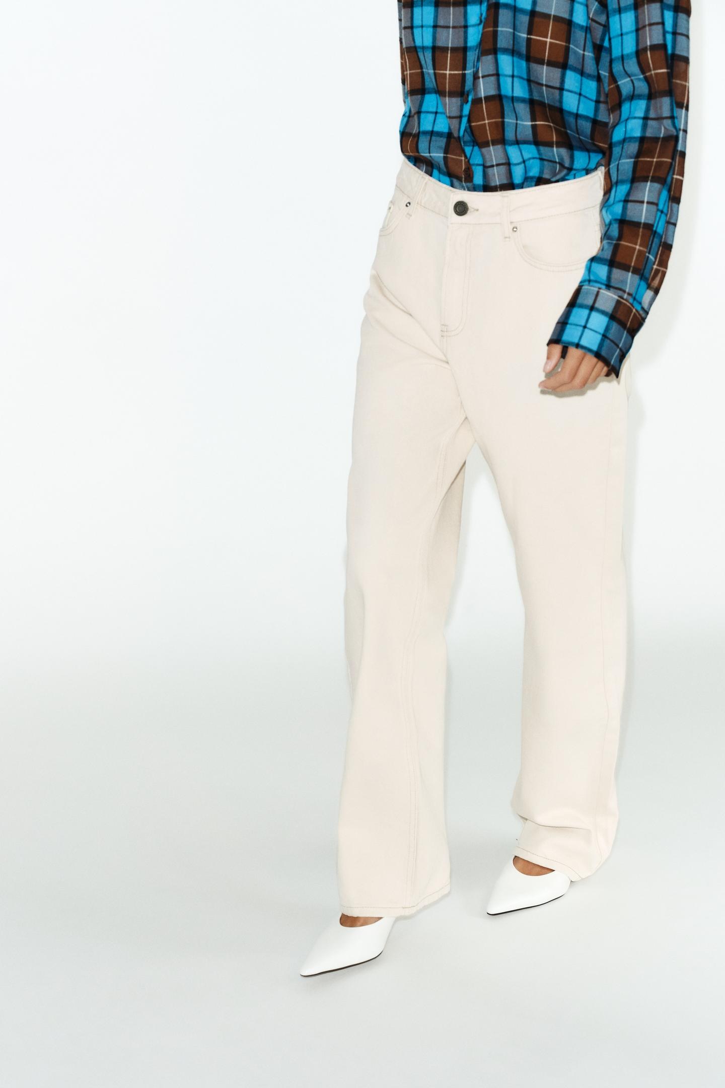 JEANS REGULAR CINTURA SUBIDA